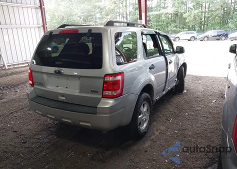 2011 Ford Escape Xlt из США, поврежденный, VIN 1FMCU9DG7BKB09247